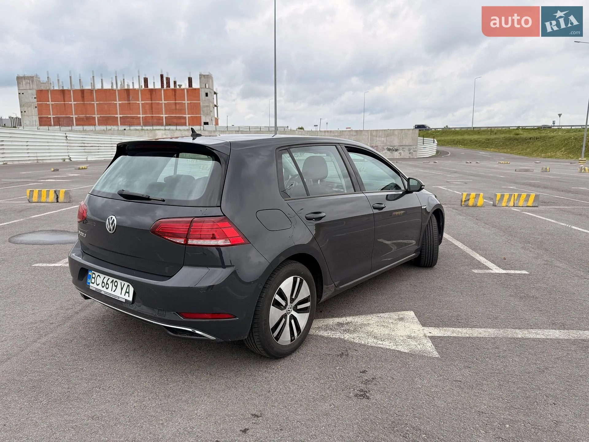 2020 Volkswagen Golf - мініатюра 6