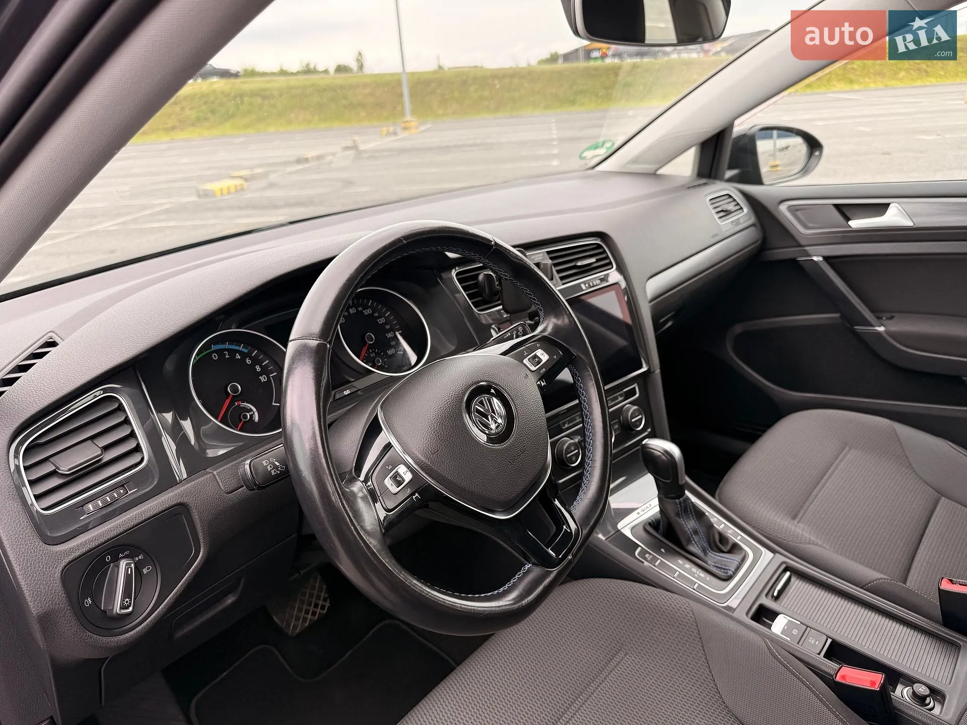 2020 Volkswagen Golf - мініатюра 14