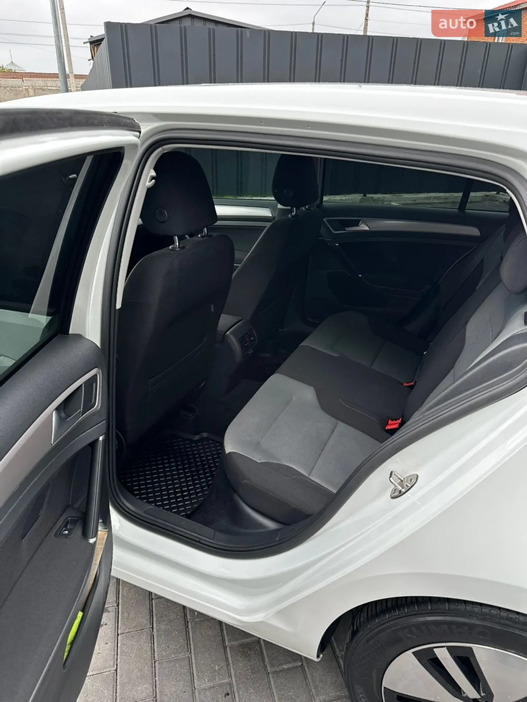 2014 Volkswagen Golf - мініатюра 12