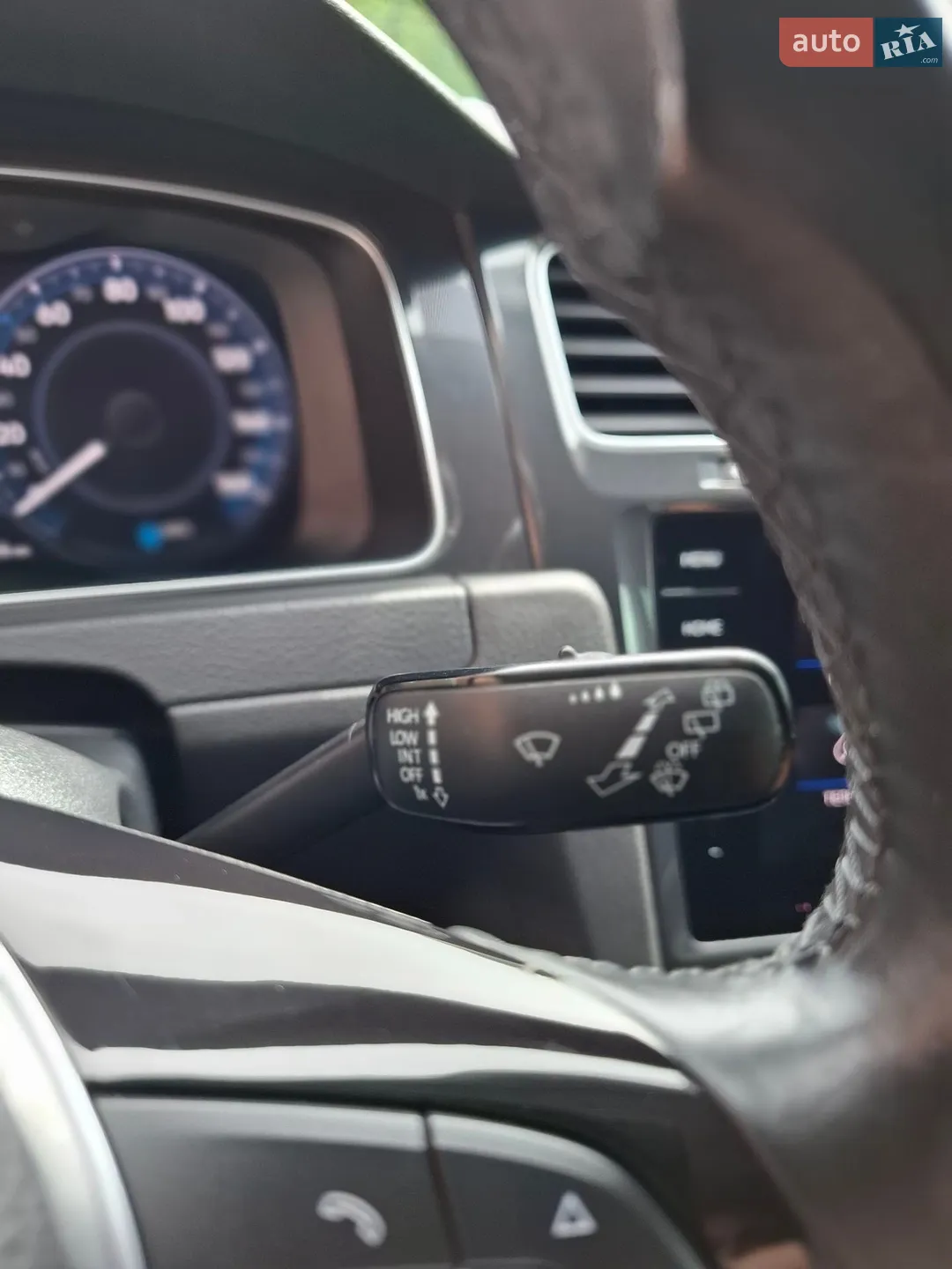 2017 Volkswagen Golf - мініатюра 22
