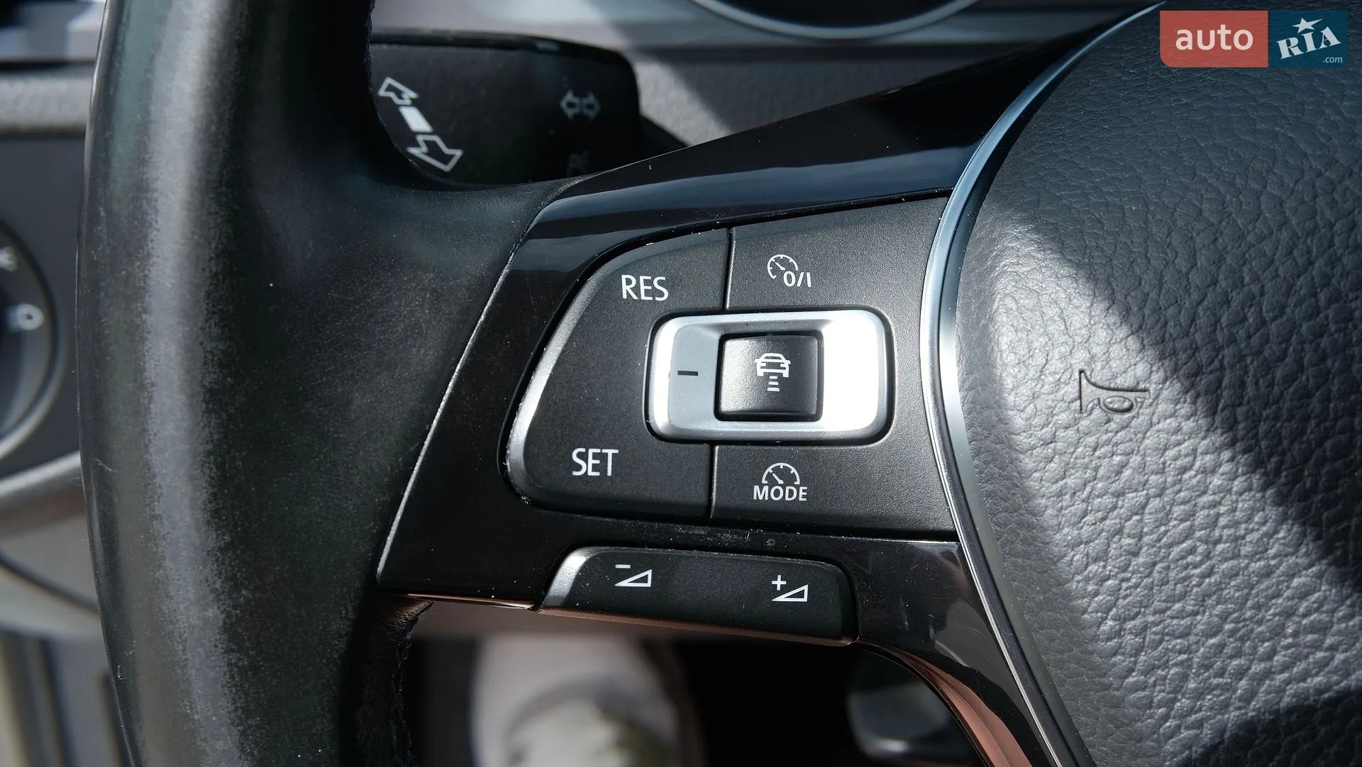 2014 Volkswagen Golf - мініатюра 35
