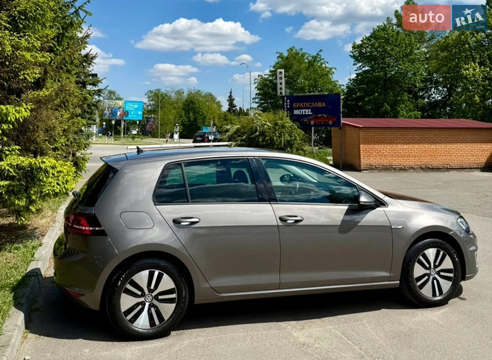 2016 Volkswagen Golf - мініатюра 8