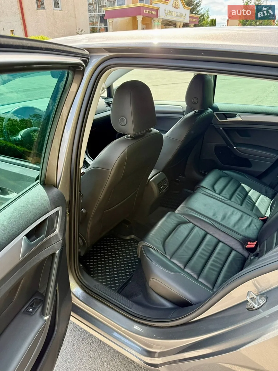 2016 Volkswagen Golf - мініатюра 16