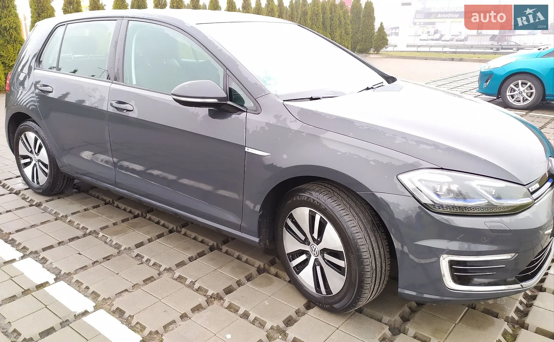 2020 Volkswagen Golf - мініатюра 2
