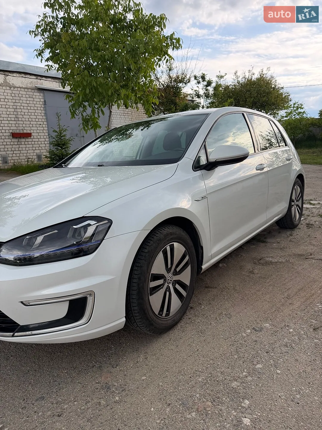 2014 Volkswagen Golf - мініатюра 2