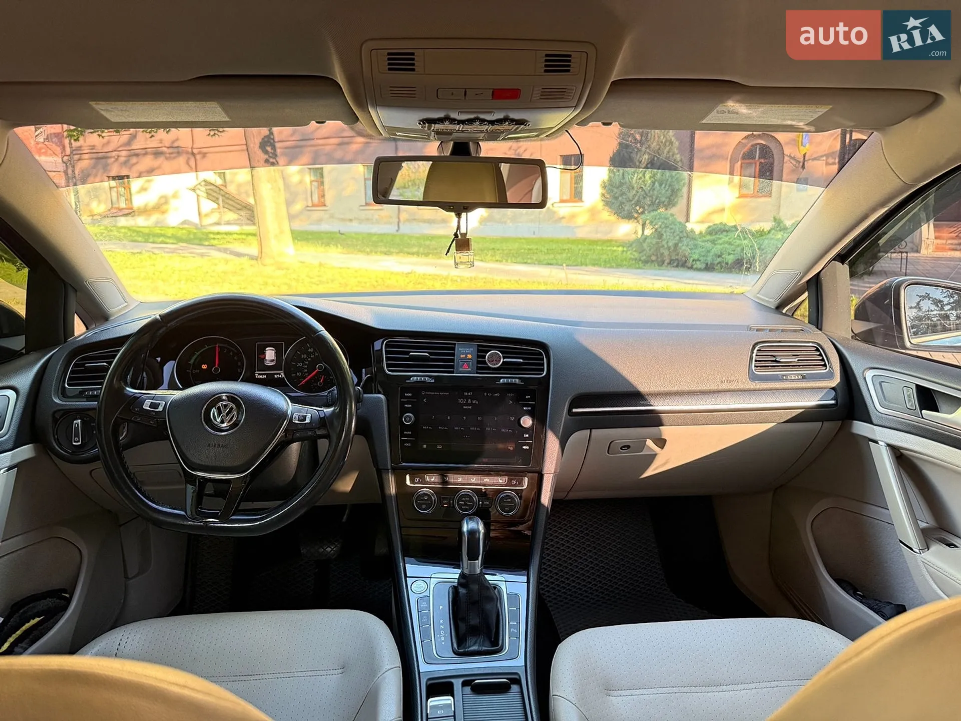 2015 Volkswagen Golf - мініатюра 11