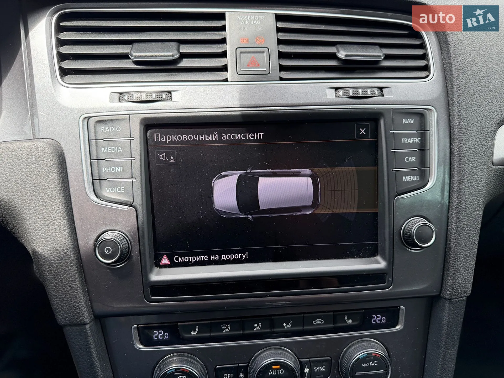 Volkswagen e-Golf 2014 VIN WVWZZZAUZFW904659 фото оголошення 25 з 32