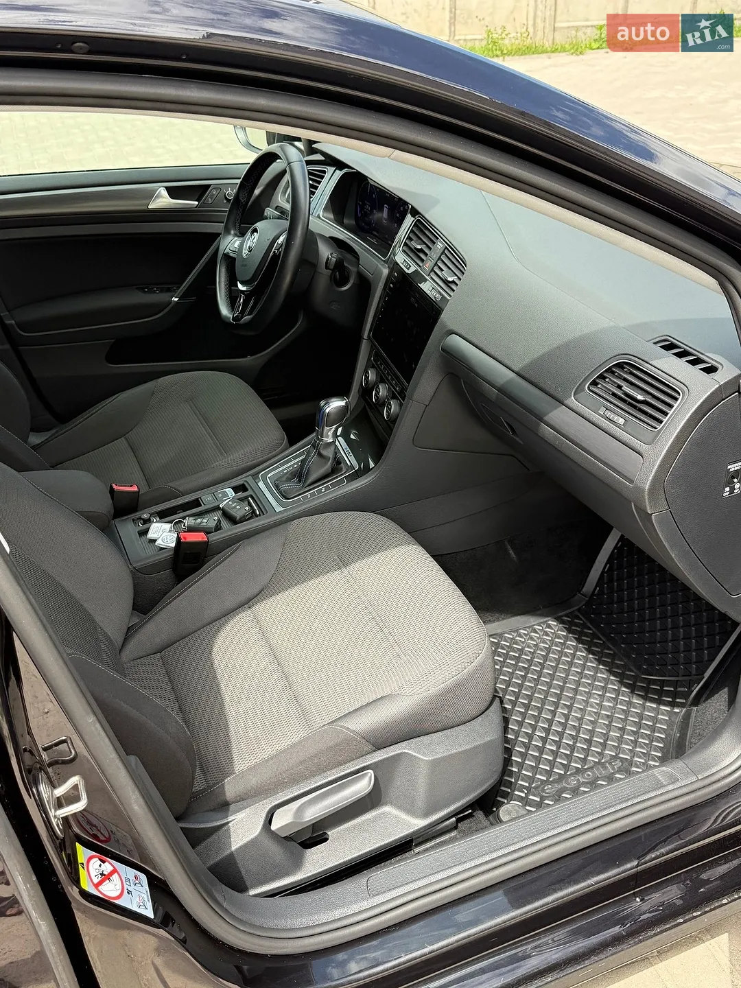 2018 Volkswagen Golf - мініатюра 32