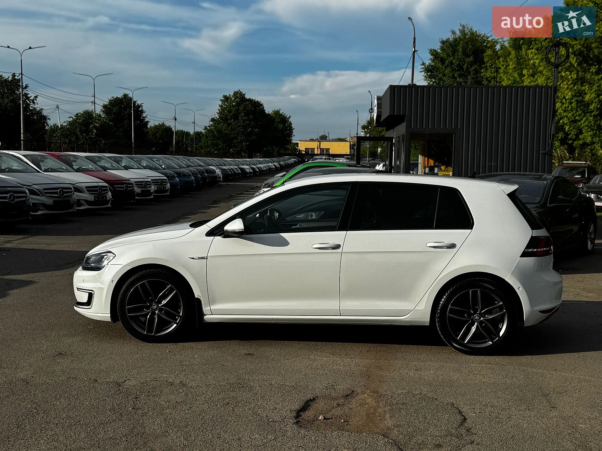 2015 Volkswagen Golf - мініатюра 12