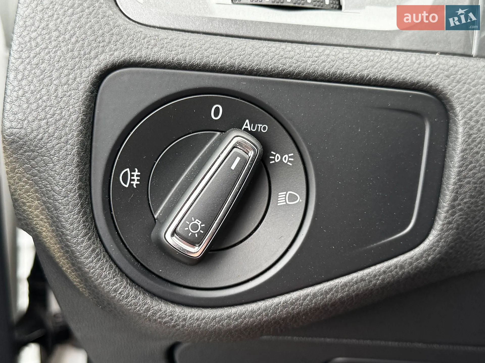 2015 Volkswagen Golf - мініатюра 25