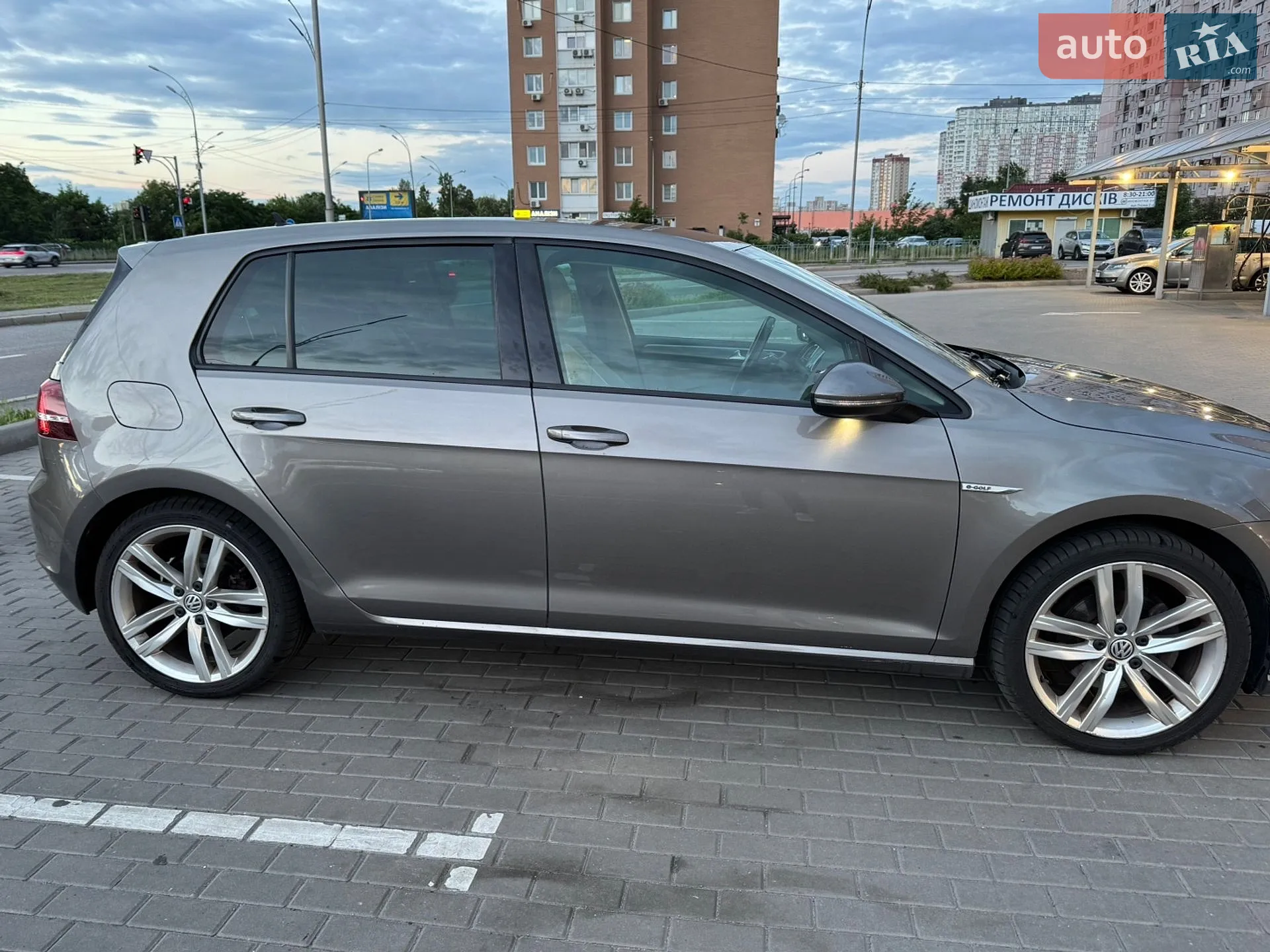 2014 Volkswagen Golf - мініатюра 5