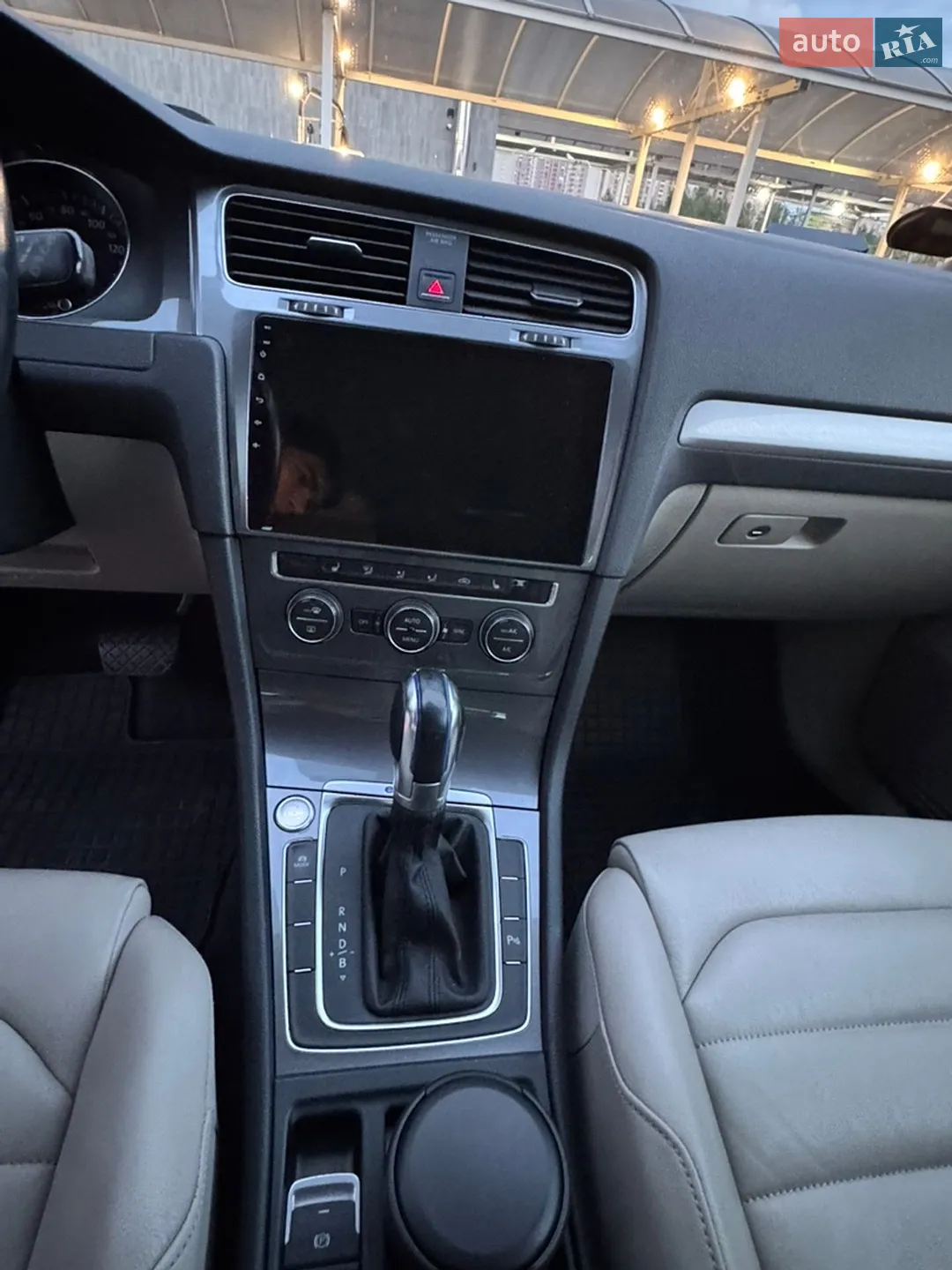 2014 Volkswagen Golf - мініатюра 27