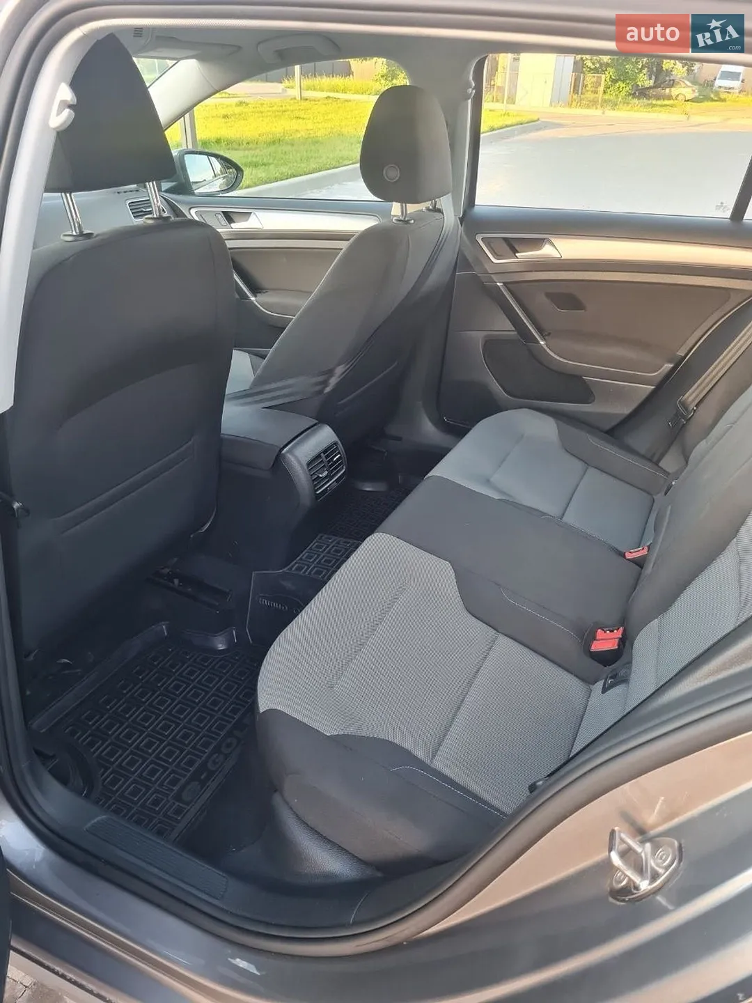 2016 Volkswagen Golf - мініатюра 6