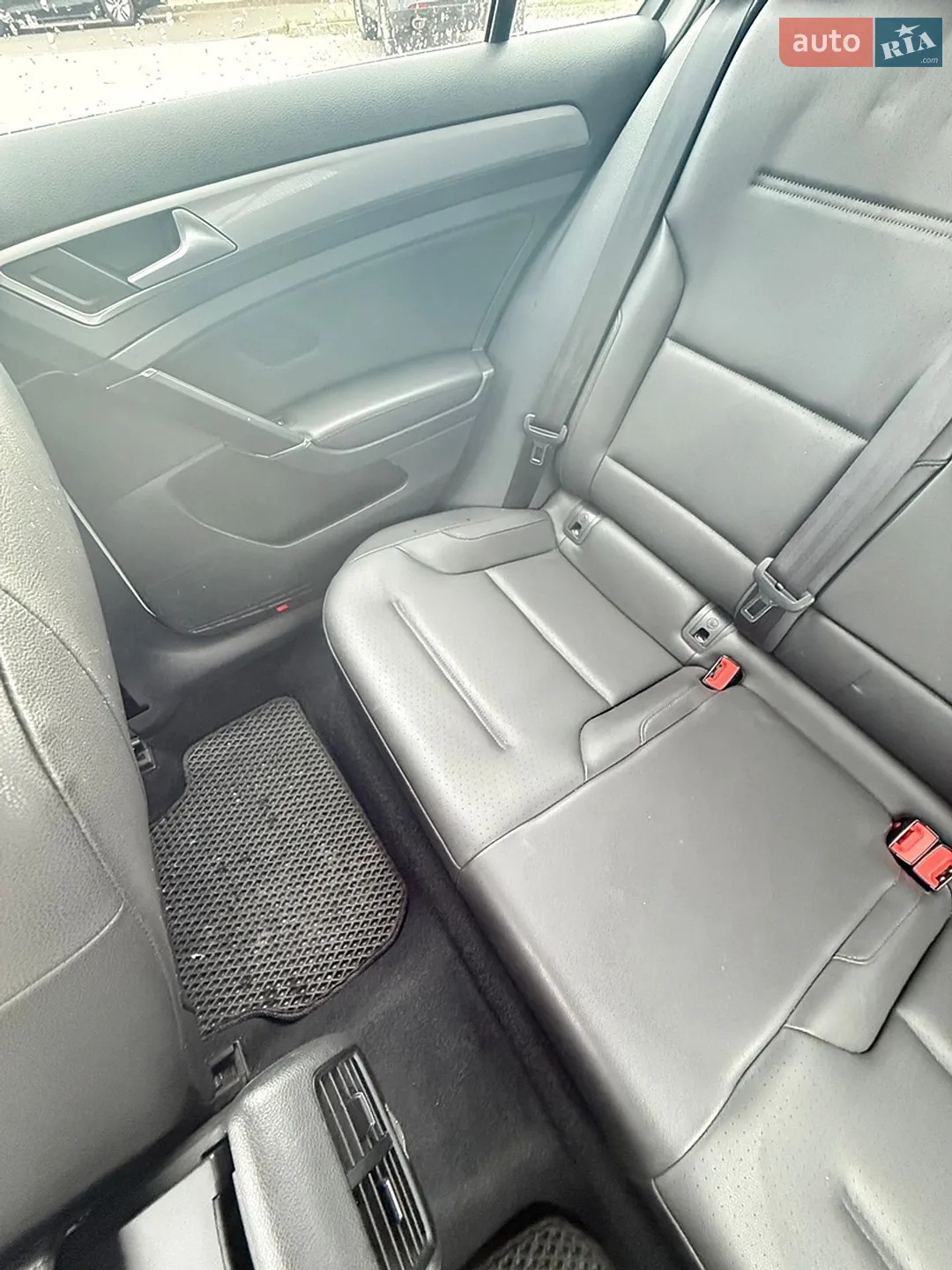 2014 Volkswagen Golf - мініатюра 20