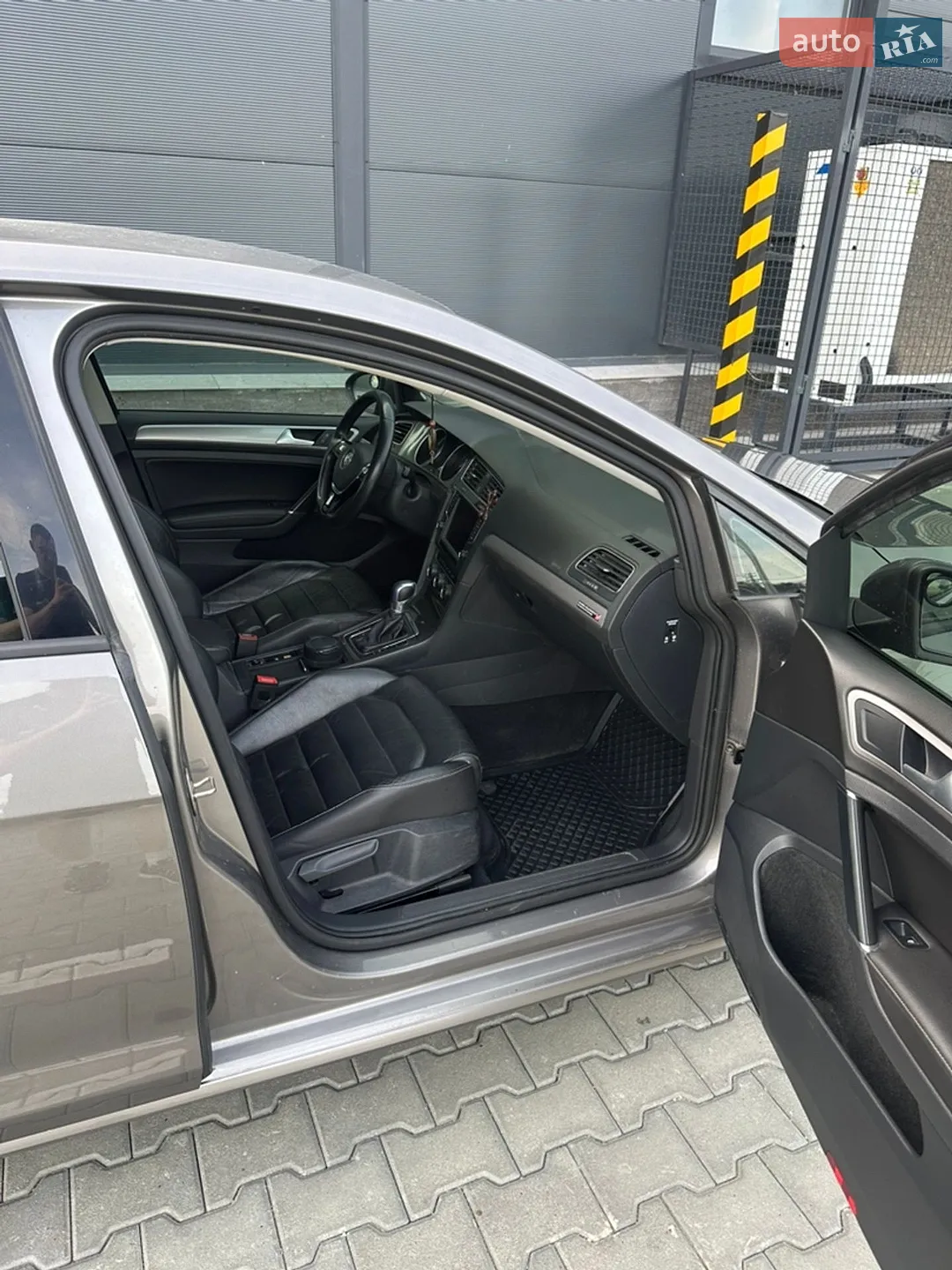 2016 Volkswagen Golf - мініатюра 15