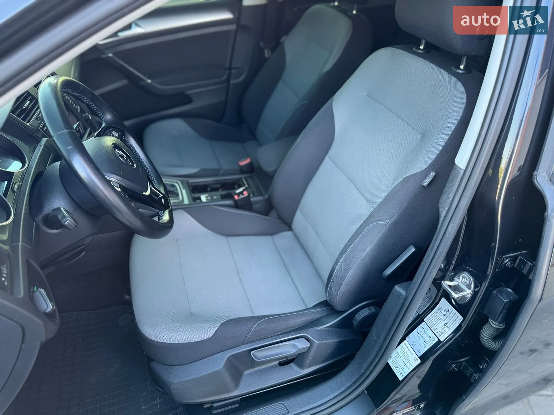 2014 Volkswagen Golf - мініатюра 21