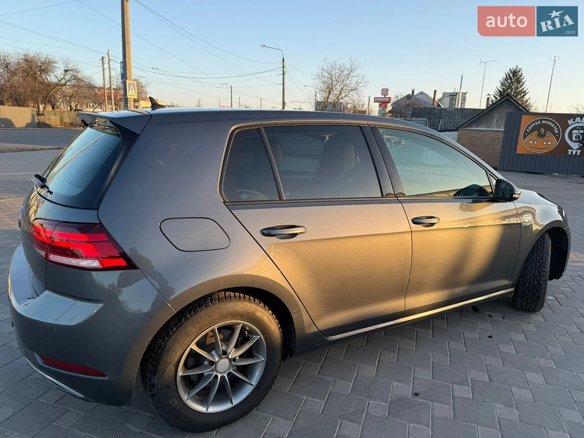 2017 Volkswagen Golf - мініатюра 3