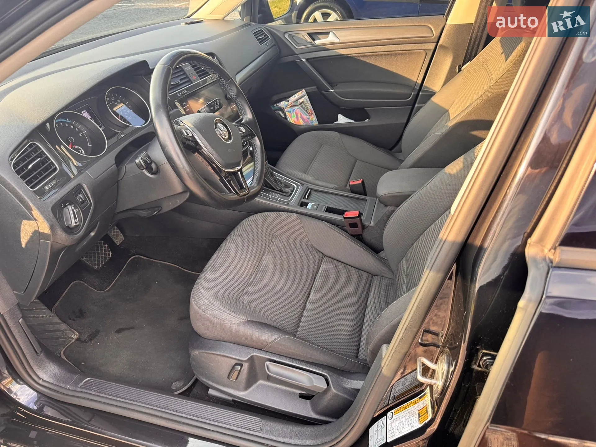 2019 Volkswagen Golf - мініатюра 12