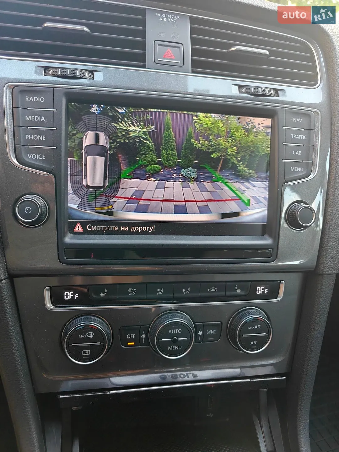 2014 Volkswagen Golf - мініатюра 16