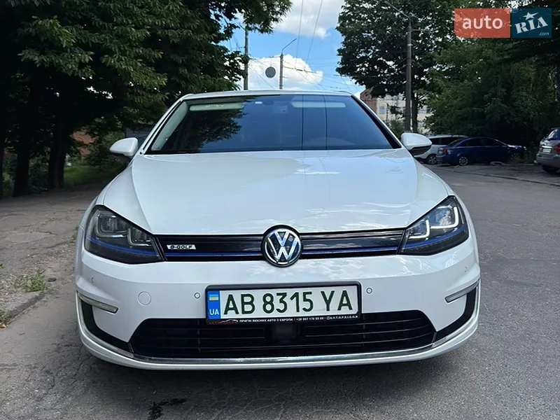 Volkswagen e-Golf 2015 VIN WVWZZZAUZGW901444 фото оголошення 29 з 59