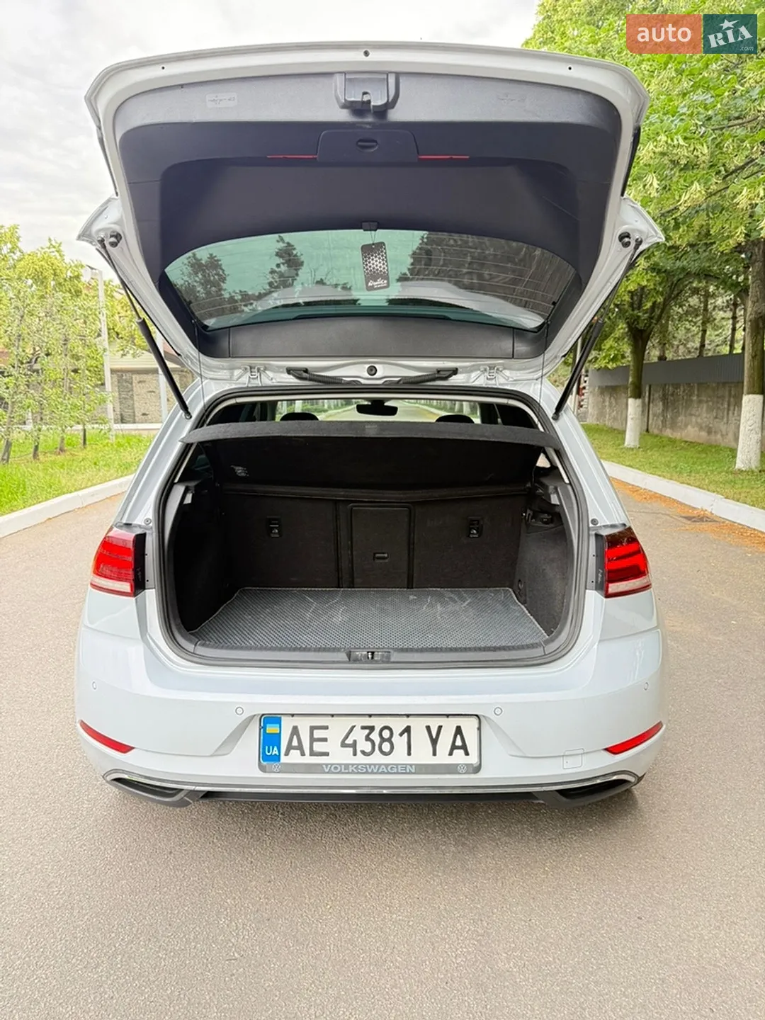 2017 Volkswagen Golf - мініатюра 10