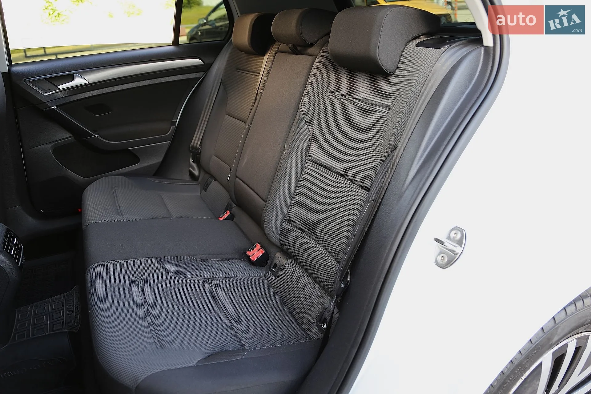 2019 Volkswagen Golf - мініатюра 10