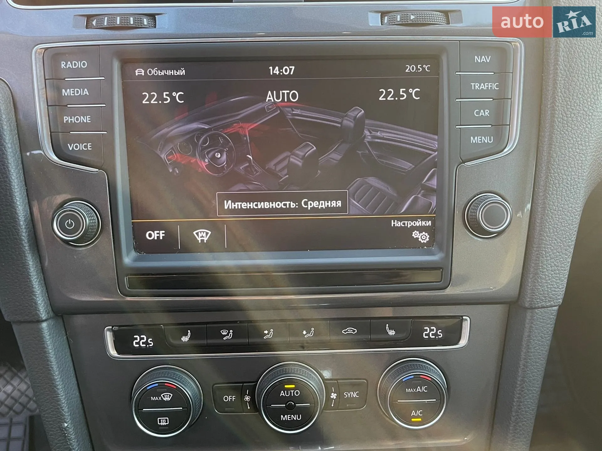 2014 Volkswagen Golf - мініатюра 27
