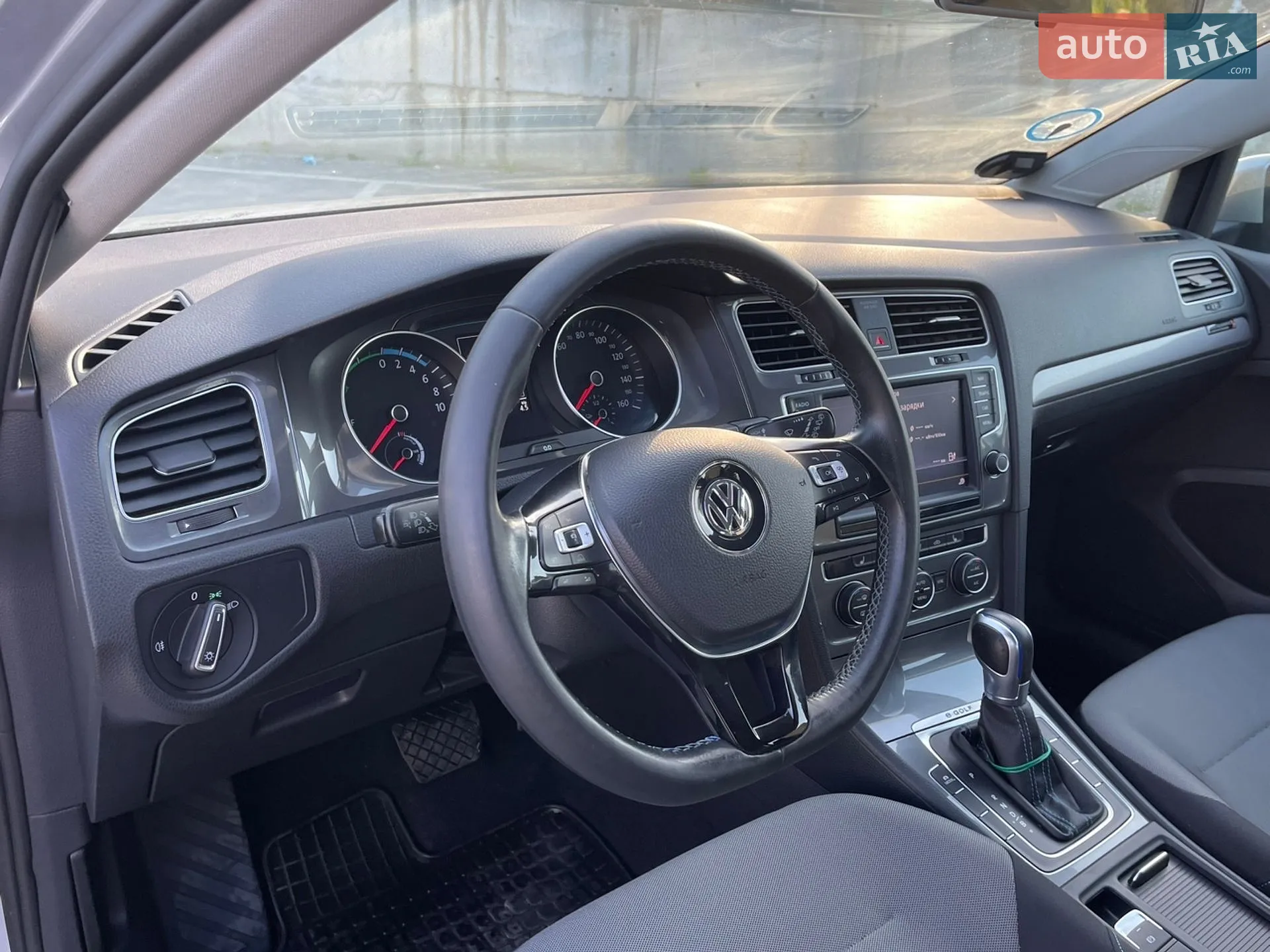 2014 Volkswagen Golf - мініатюра 30