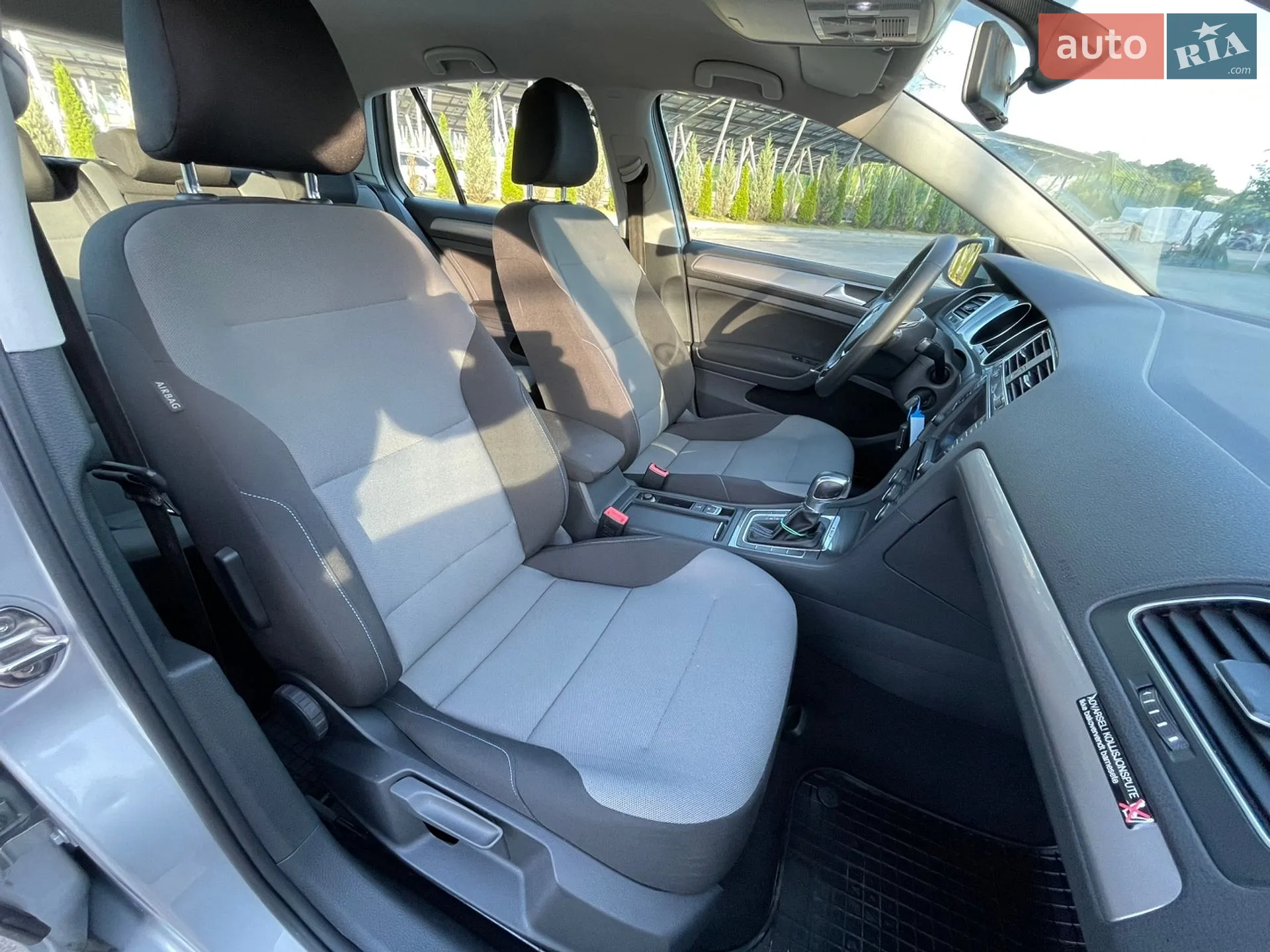 2014 Volkswagen Golf - мініатюра 38