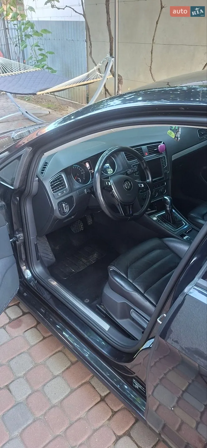 2014 Volkswagen Golf - мініатюра 38