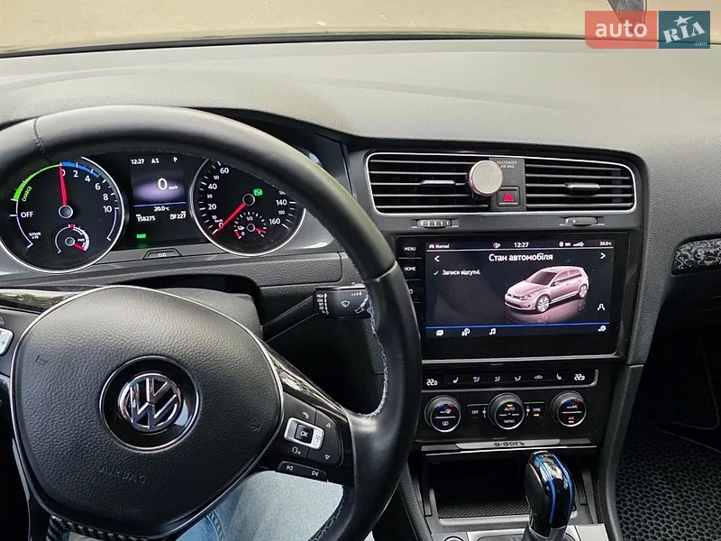 Volkswagen e-Golf 2018 VIN WVWZZZAUZJ8907334 фото оголошення 17 з 41