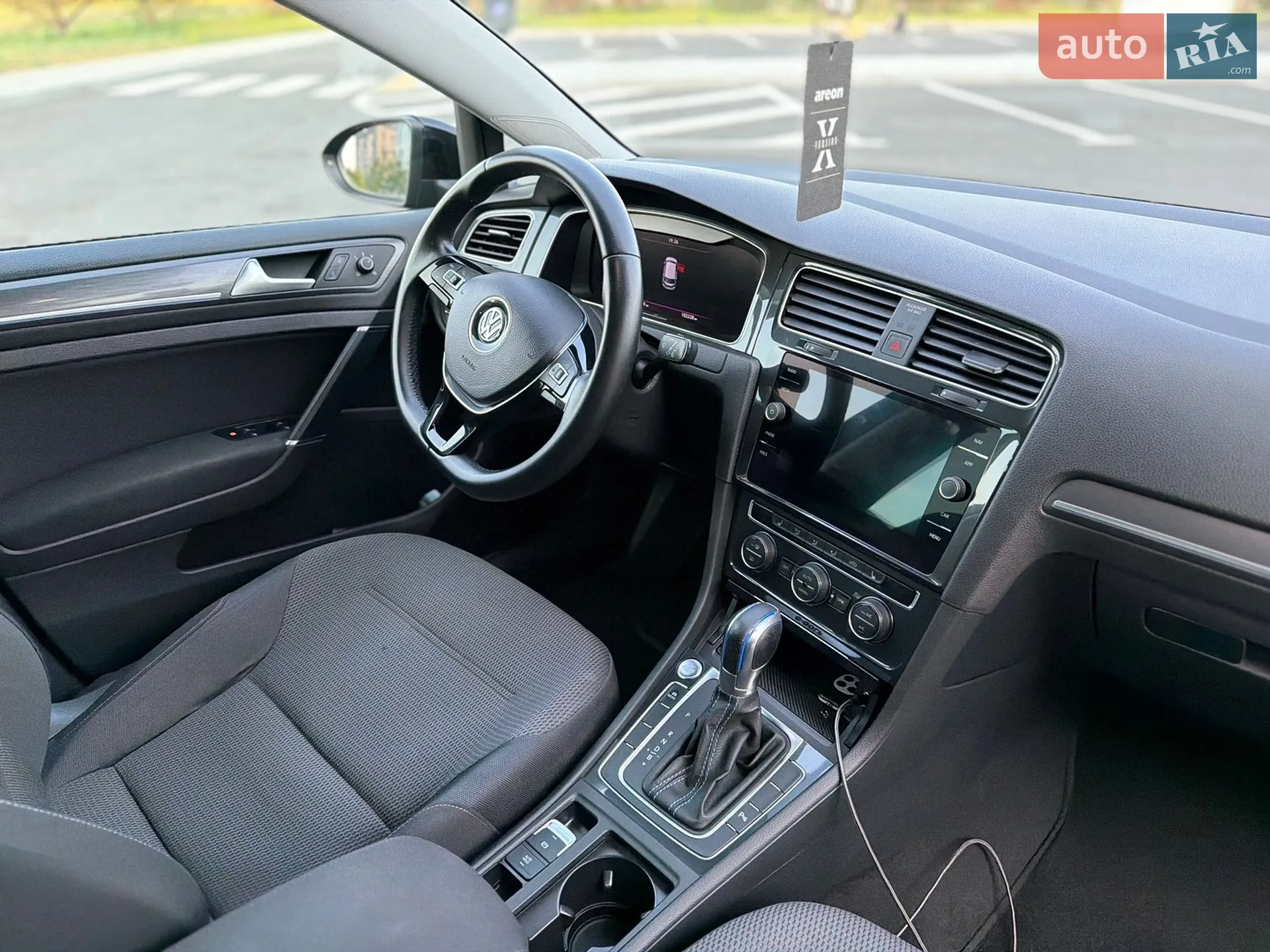 2019 Volkswagen Golf - мініатюра 12