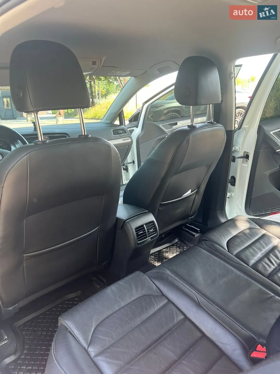 2015 Volkswagen Golf - мініатюра 31