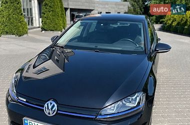 Хетчбек Volkswagen e-Golf 2016 в Хмельницькому Хетчбек Volkswagen e-Golf 2016 в Хмельницькому