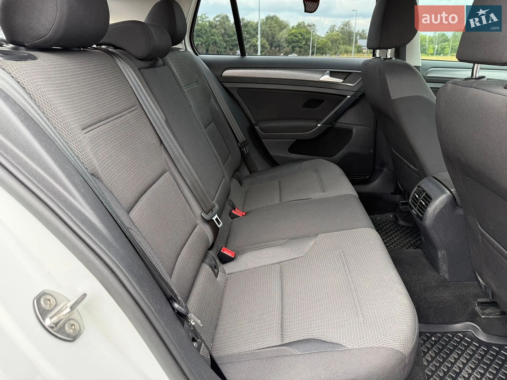 2019 Volkswagen Golf - мініатюра 11