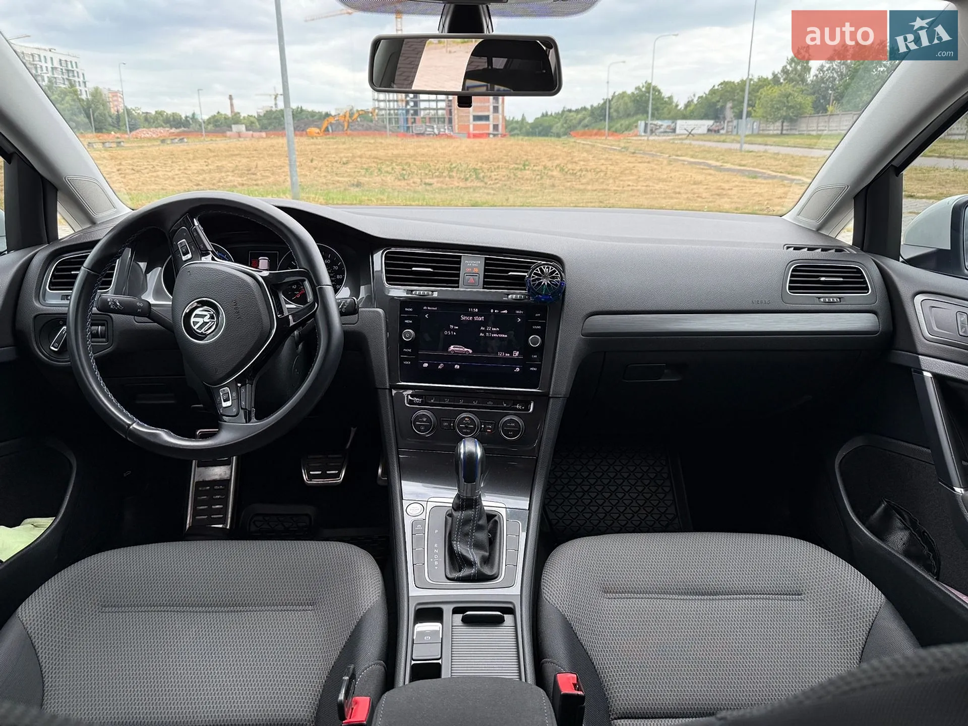 2019 Volkswagen Golf - мініатюра 13