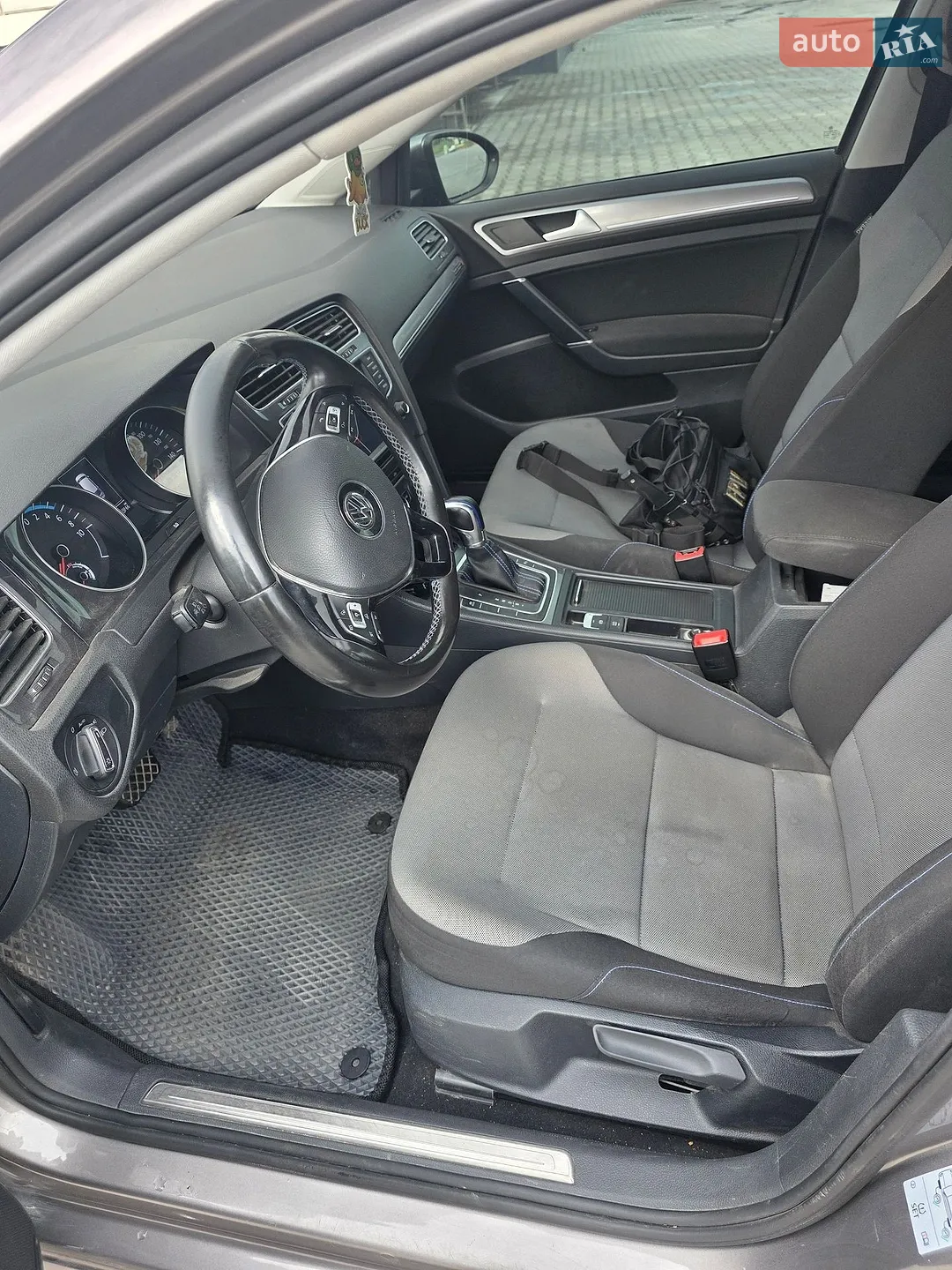2014 Volkswagen Golf - мініатюра 3