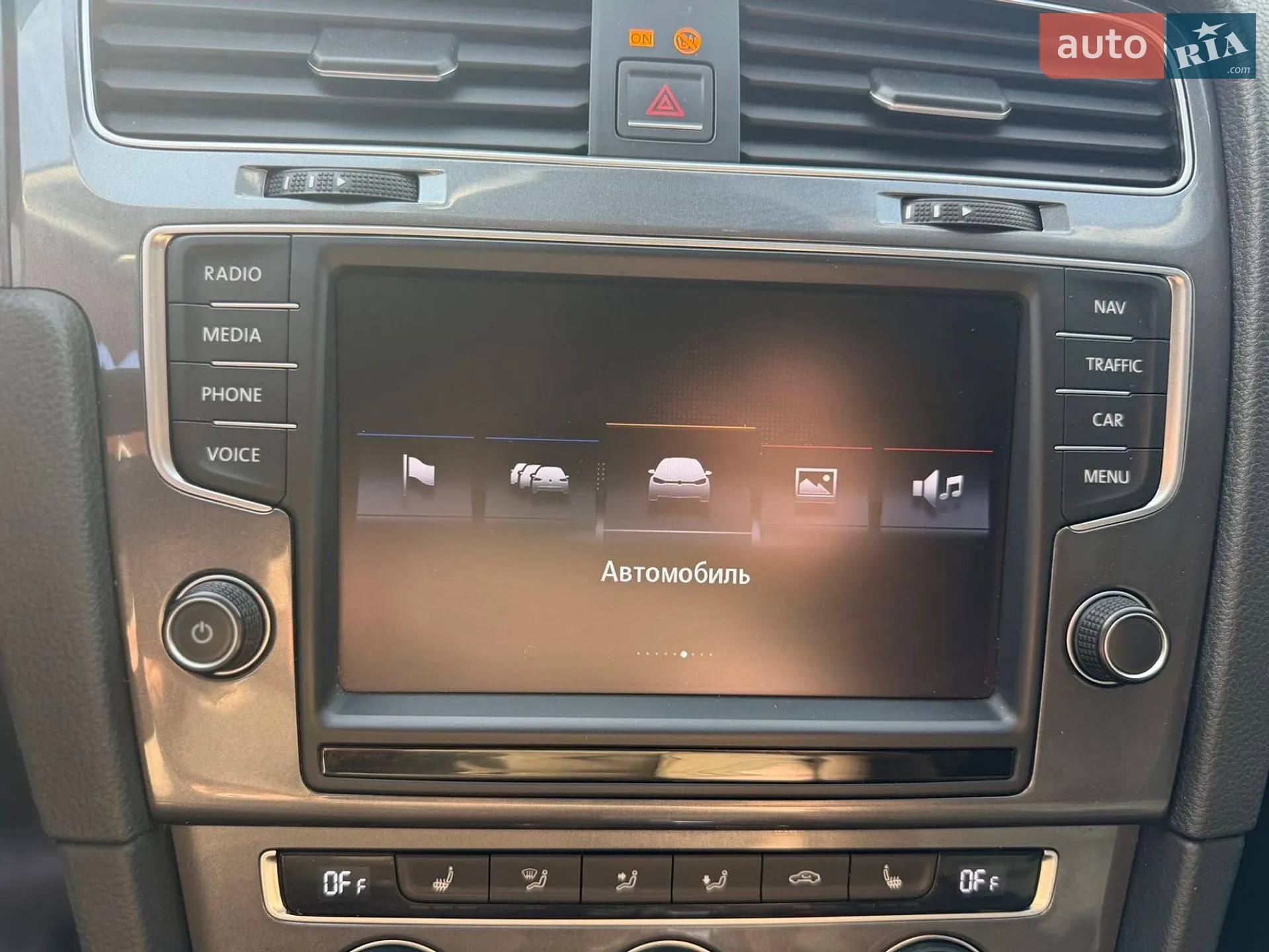 2014 Volkswagen Golf - мініатюра 11