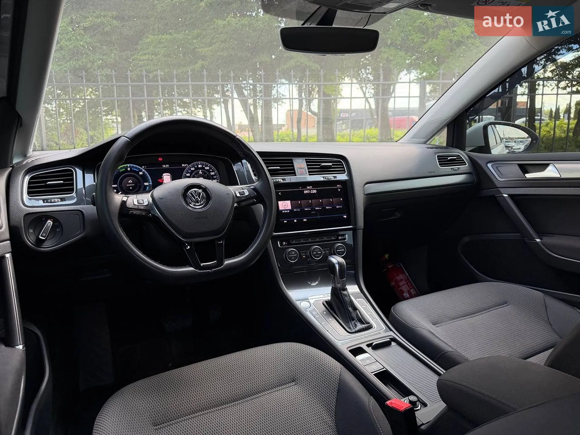 2018 Volkswagen Golf - мініатюра 30