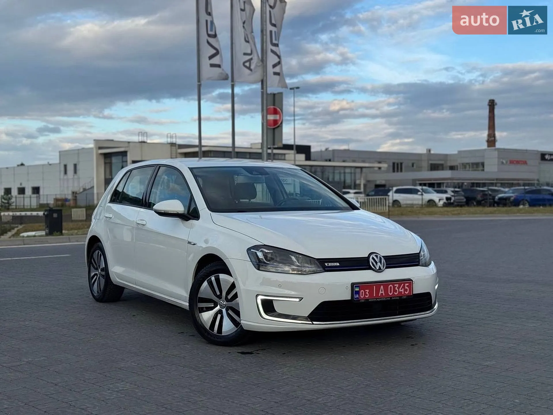 2015 Volkswagen Golf - мініатюра 39