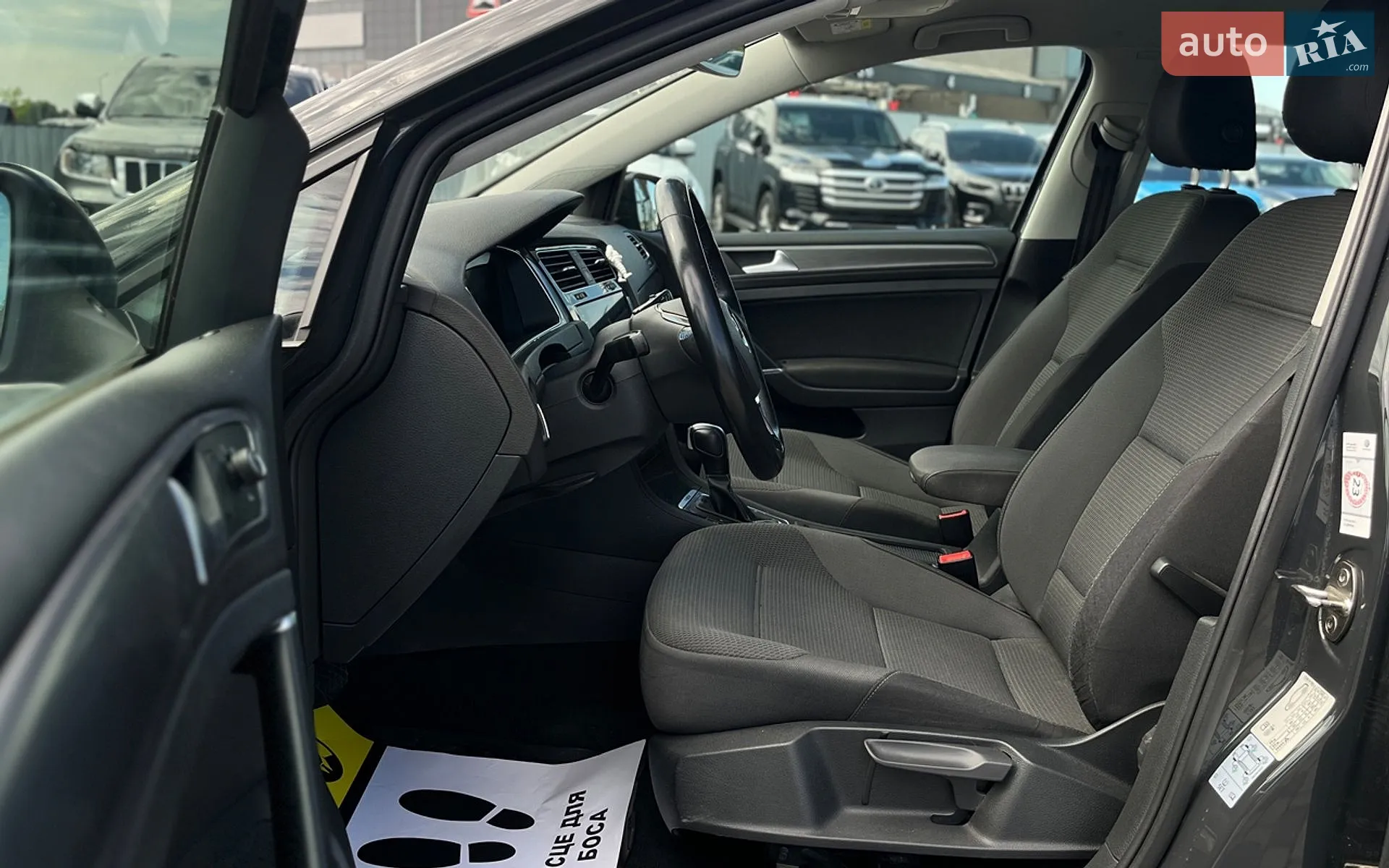 2019 Volkswagen Golf - мініатюра 9