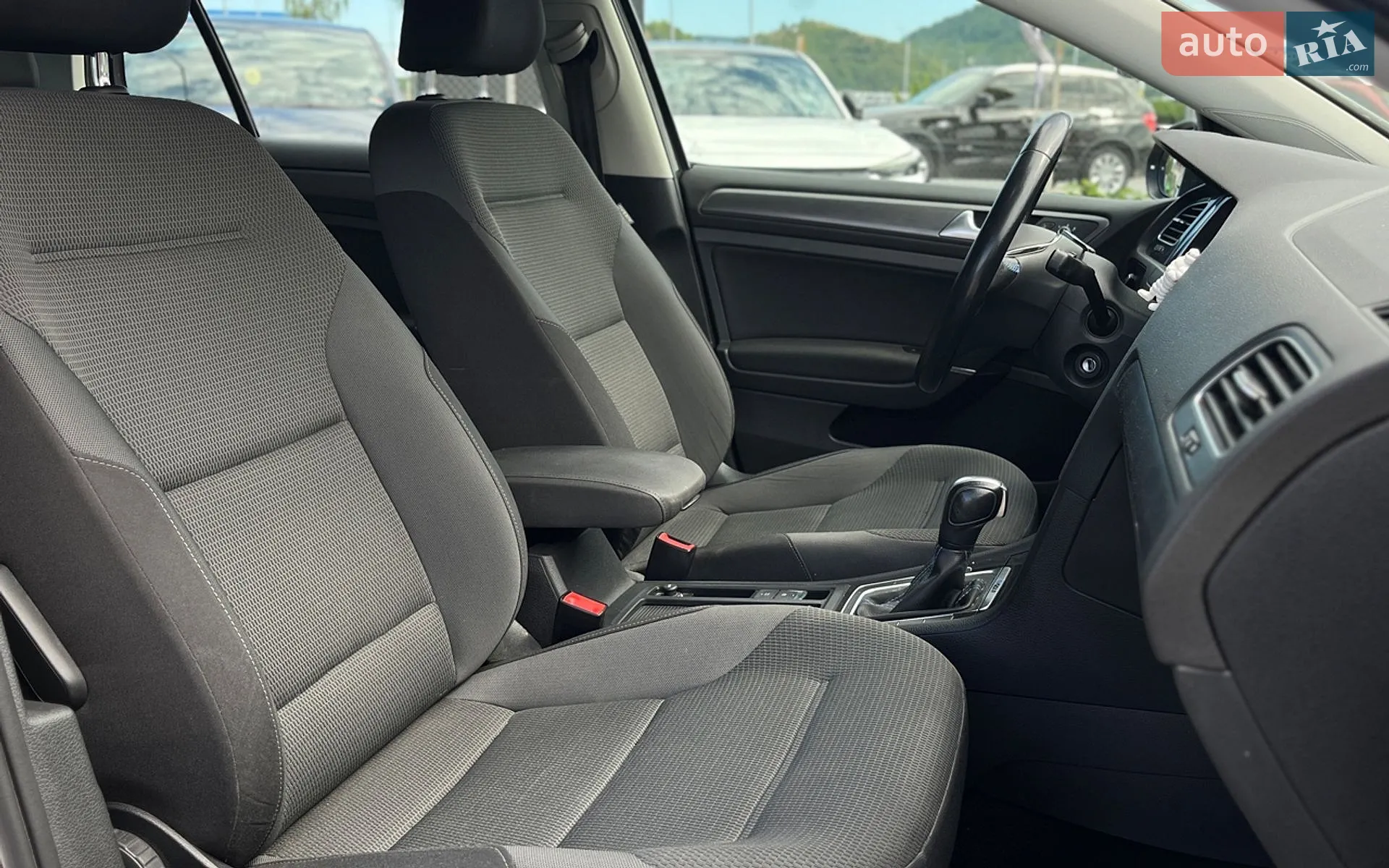 2019 Volkswagen Golf - мініатюра 22