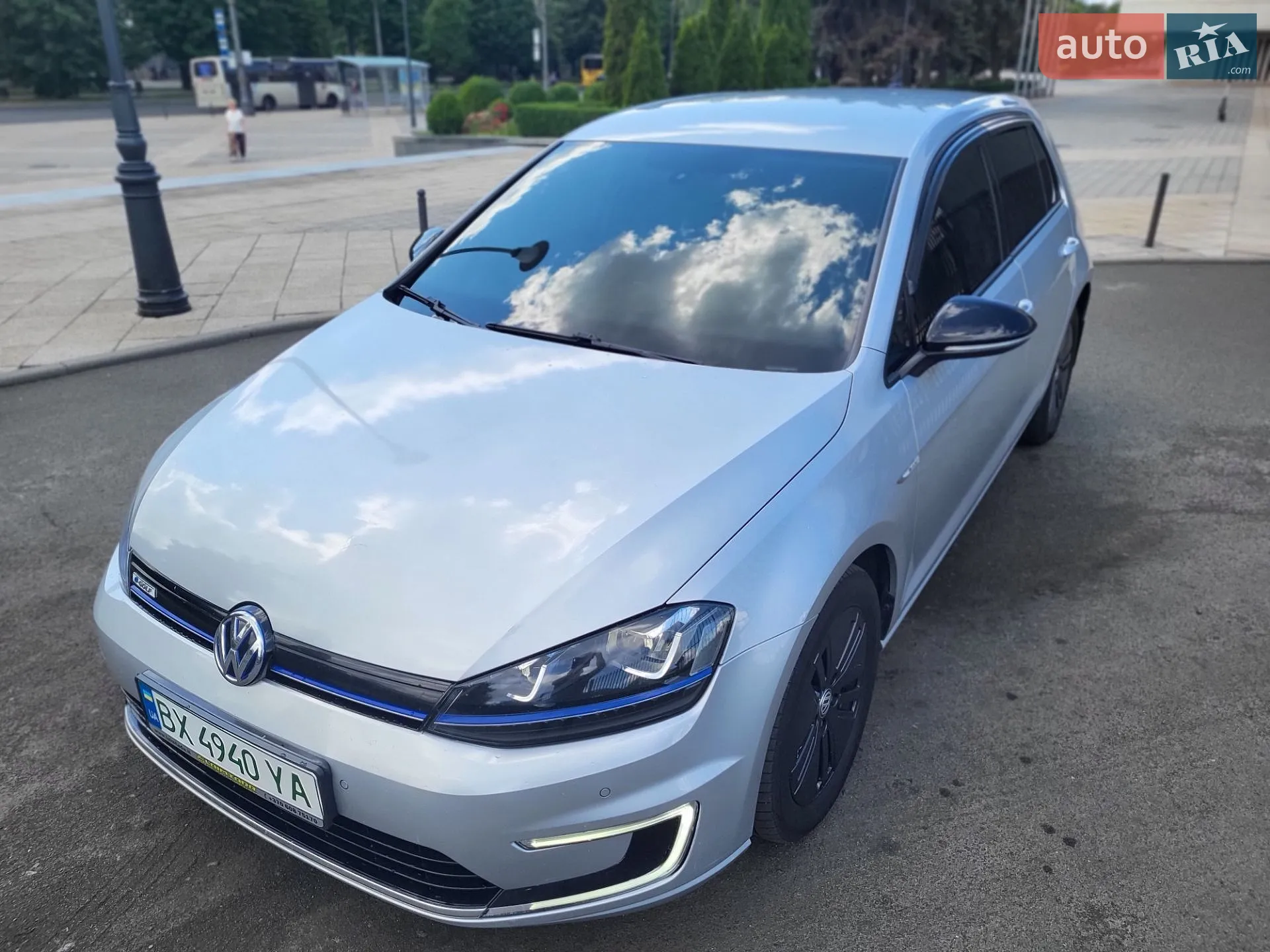 Volkswagen e-Golf 2015 VIN WVWZZZAUZGW902630 фото оголошення 3 з 73