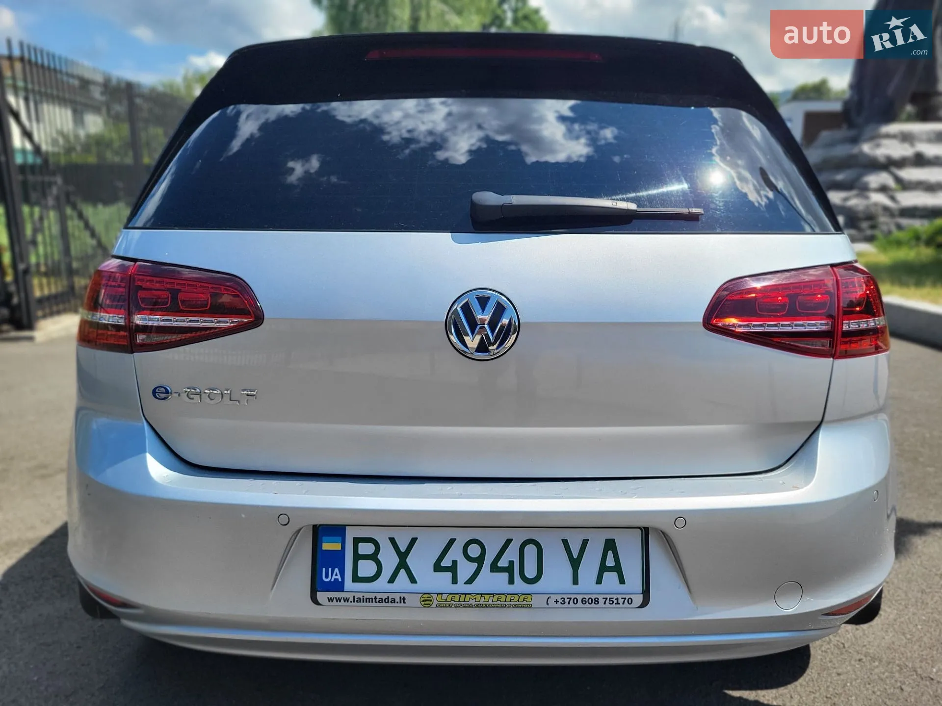 Volkswagen e-Golf 2015 VIN WVWZZZAUZGW902630 фото оголошення 12 з 73