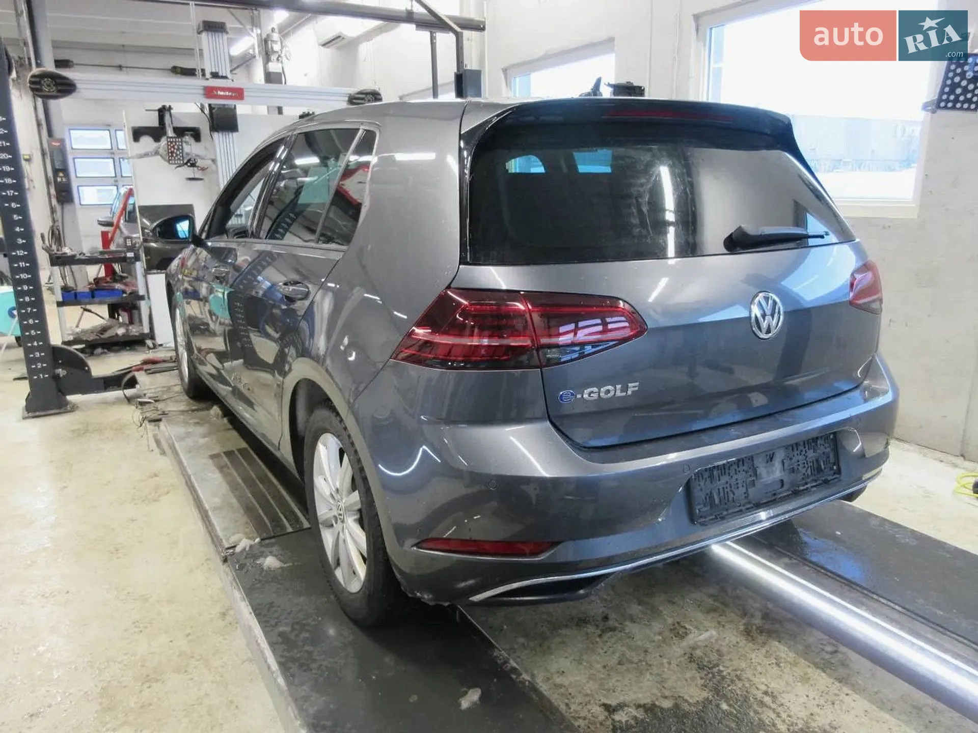 2018 Volkswagen Golf - мініатюра 3