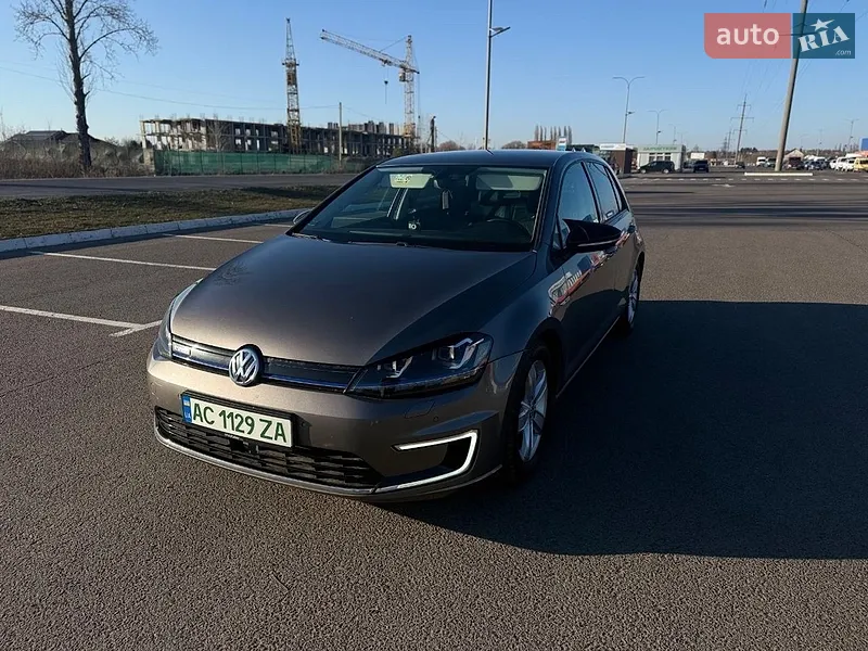 Volkswagen e-Golf