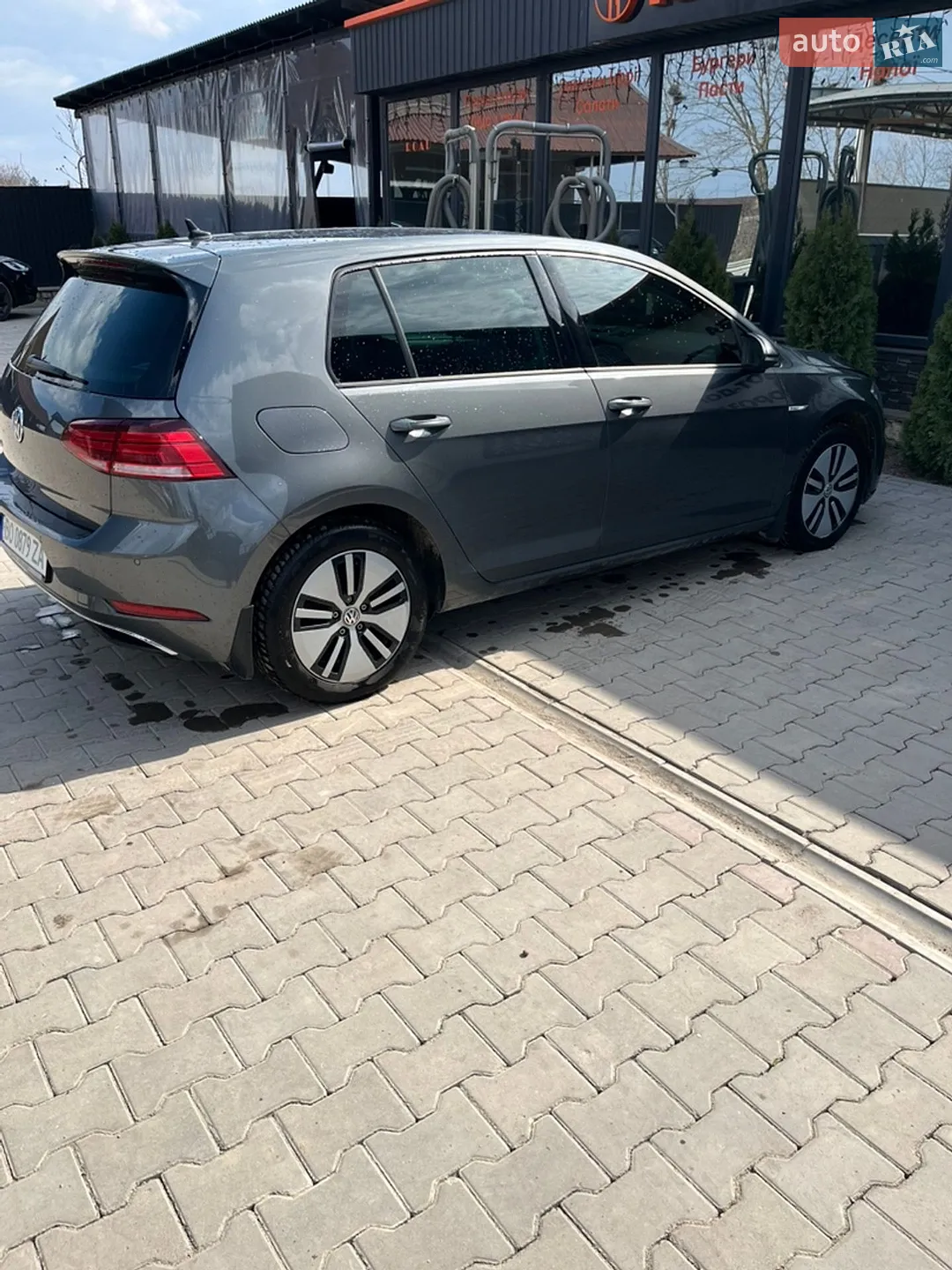2020 Volkswagen Golf - мініатюра 4
