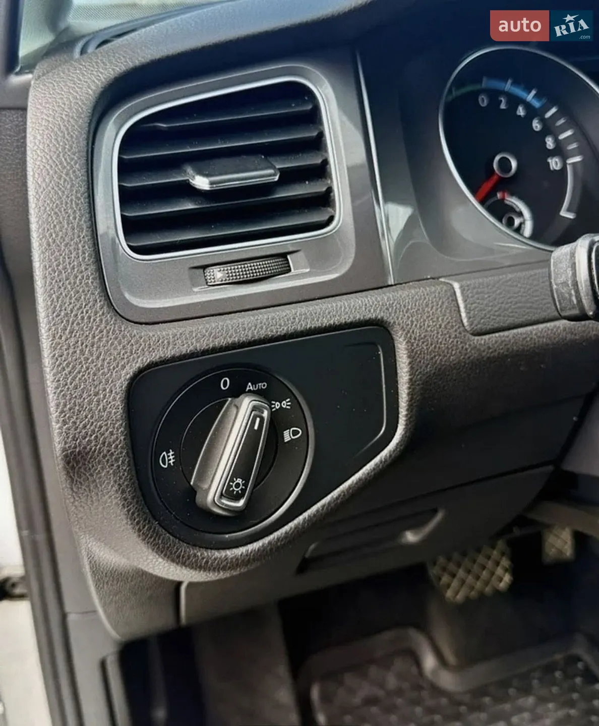 2015 Volkswagen Golf - мініатюра 7