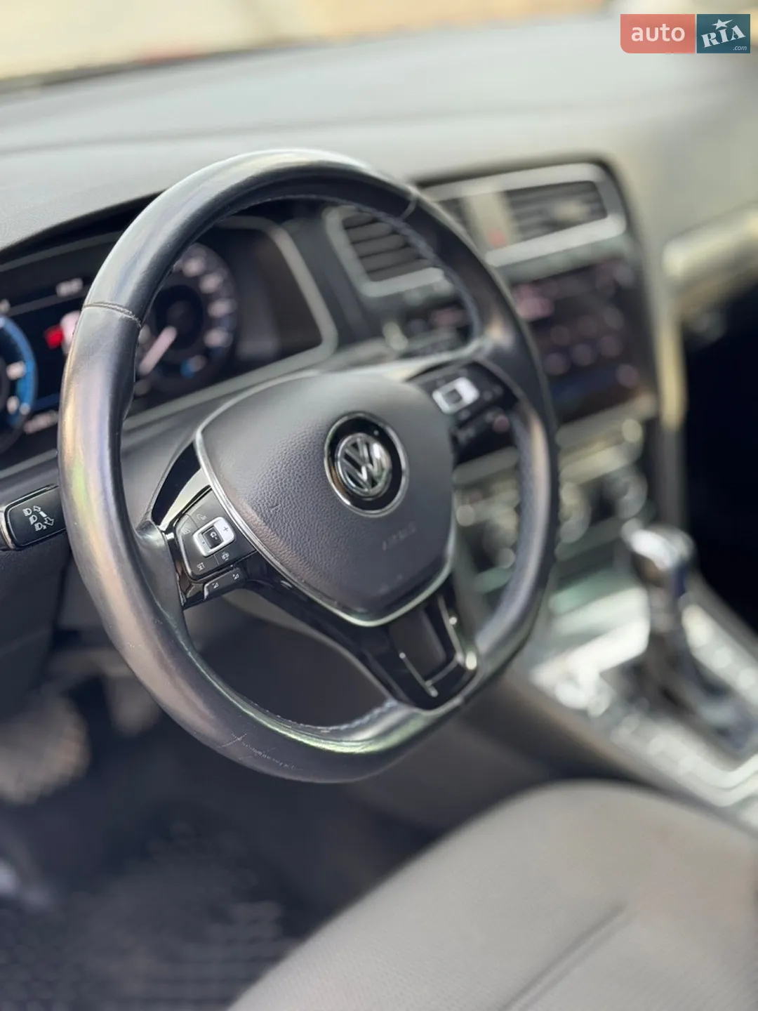 2019 Volkswagen Golf - мініатюра 22