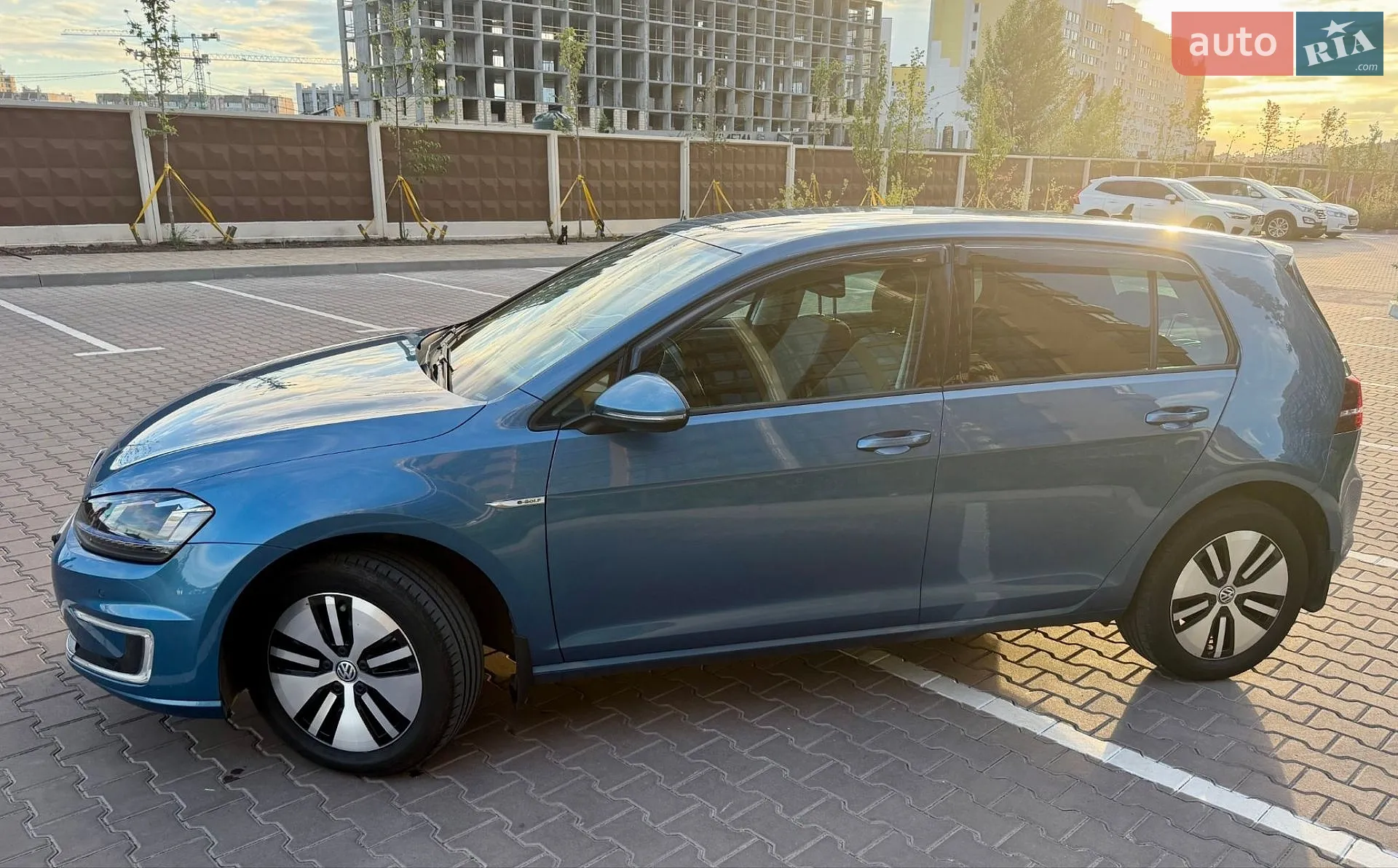 2014 Volkswagen Golf - мініатюра 3